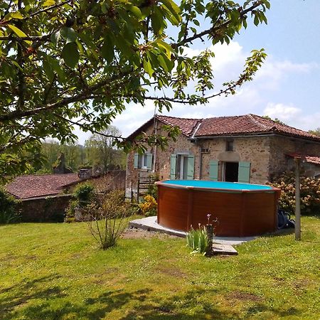 Cottage By The Chateau With Pool In National Parc Les Salles-Lavauguyon Εξωτερικό φωτογραφία