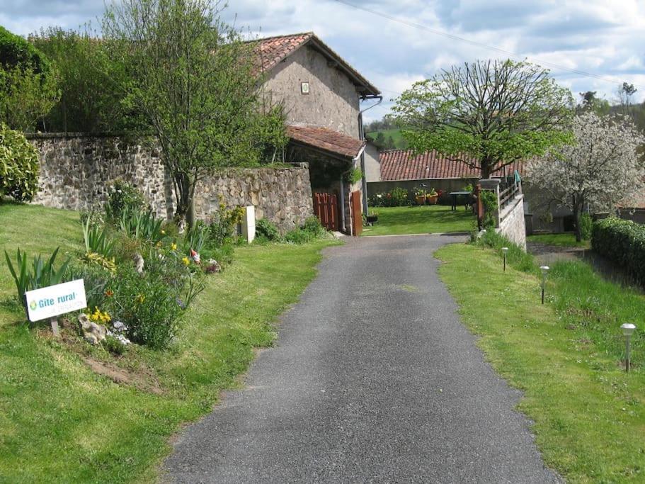 Cottage By The Chateau With Pool In National Parc Les Salles-Lavauguyon Εξωτερικό φωτογραφία